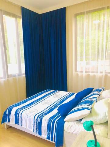 Фото номера Небольшой двухместный номер с 1 кроватью Отель Holiday House Green Cape Batumi г. Мцване-Концхи 4